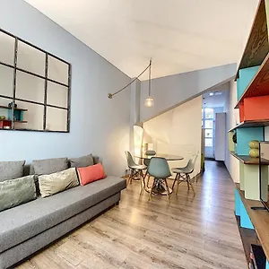  Apartment Maison 3 - Terrasse - Climatisation 10 Minutes A Pied Du Pont D'avignon France